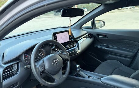 Toyota C-HR I рестайлинг, 2019 год, 2 079 000 рублей, 5 фотография