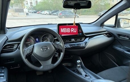 Toyota C-HR I рестайлинг, 2019 год, 2 079 000 рублей, 6 фотография