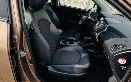 Hyundai ix35 I рестайлинг, 2014 год, 2 100 000 рублей, 8 фотография