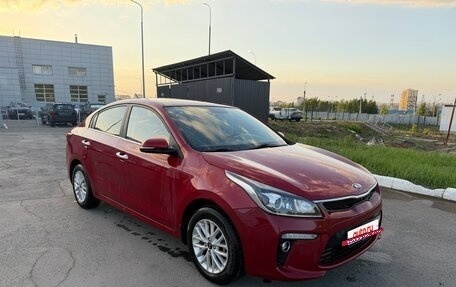 KIA Rio IV, 2020 год, 1 570 000 рублей, 2 фотография