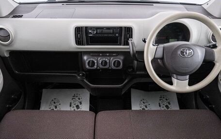 Toyota Passo III, 2010 год, 399 000 рублей, 11 фотография