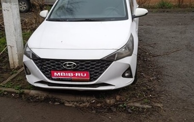 Hyundai Solaris II рестайлинг, 2021 год, 1 100 000 рублей, 1 фотография