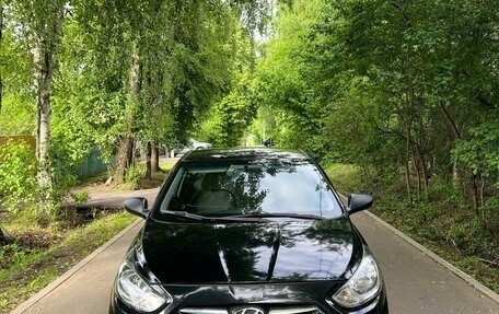 Hyundai Solaris II рестайлинг, 2011 год, 610 000 рублей, 4 фотография
