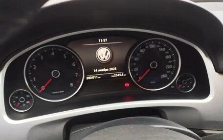 Volkswagen Touareg III, 2013 год, 2 100 000 рублей, 17 фотография