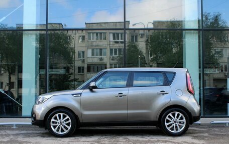 KIA Soul II рестайлинг, 2018 год, 1 760 000 рублей, 8 фотография