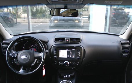 KIA Soul II рестайлинг, 2018 год, 1 760 000 рублей, 11 фотография
