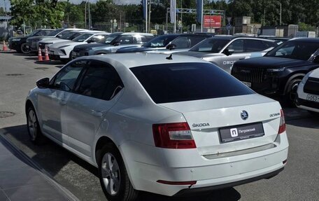 Skoda Octavia, 2017 год, 865 000 рублей, 8 фотография