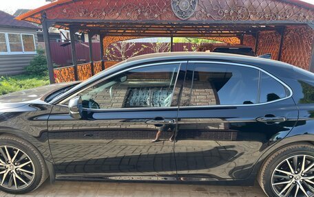 Toyota Camry, 2018 год, 2 750 000 рублей, 8 фотография