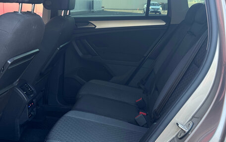 Volkswagen Tiguan II, 2019 год, 2 330 000 рублей, 9 фотография
