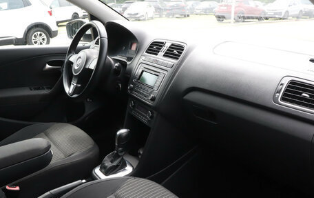 Volkswagen Polo VI (EU Market), 2012 год, 670 000 рублей, 10 фотография