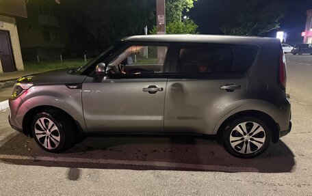 KIA Soul II рестайлинг, 2015 год, 1 390 000 рублей, 7 фотография