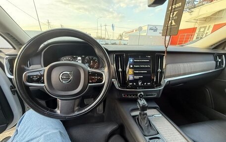 Volvo S90 II рестайлинг, 2021 год, 3 500 000 рублей, 12 фотография