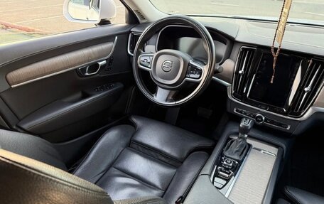 Volvo S90 II рестайлинг, 2021 год, 3 500 000 рублей, 18 фотография