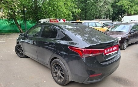 Hyundai Solaris II рестайлинг, 2017 год, 1 495 000 рублей, 4 фотография