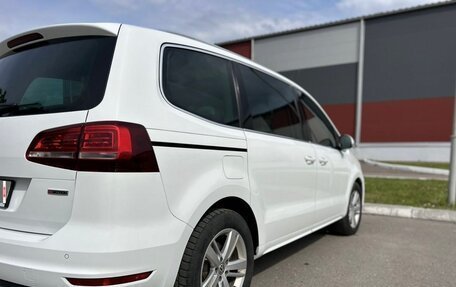Volkswagen Sharan II, 2019 год, 2 800 000 рублей, 4 фотография