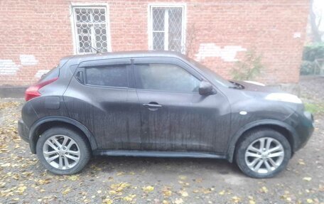 Nissan Juke II, 2013 год, 910 000 рублей, 7 фотография