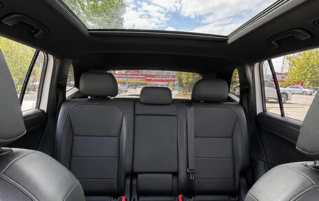 Volkswagen Tiguan II, 2020 год, 3 399 000 рублей, 5 фотография
