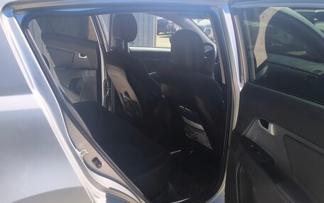 KIA Sportage III, 2011 год, 1 350 000 рублей, 10 фотография