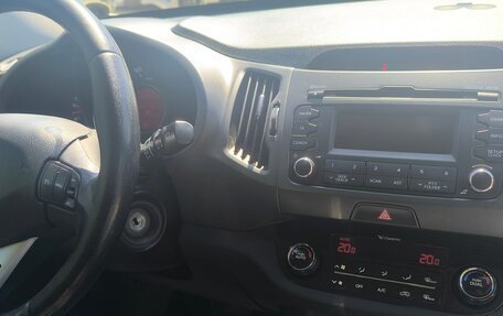 KIA Sportage III, 2011 год, 1 350 000 рублей, 13 фотография