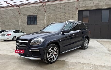 Mercedes-Benz GL-Класс AMG, 2015 год, 5 300 000 рублей, 2 фотография