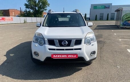 Nissan X-Trail, 2013 год, 890 000 рублей, 2 фотография