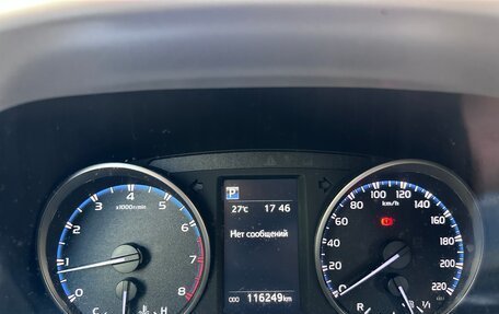 Toyota RAV4, 2018 год, 2 950 000 рублей, 3 фотография