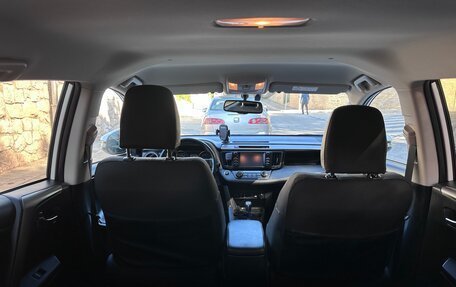 Toyota RAV4, 2018 год, 2 950 000 рублей, 12 фотография