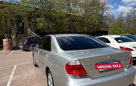 Toyota Camry V40, 2004 год, 840 000 рублей, 5 фотография