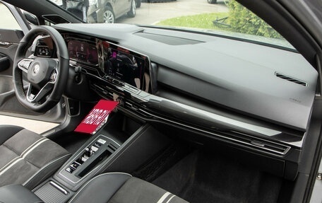 Volkswagen Golf VIII, 2021 год, 2 678 000 рублей, 8 фотография