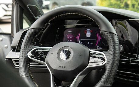 Volkswagen Golf VIII, 2021 год, 2 678 000 рублей, 12 фотография