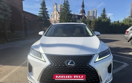 Lexus RX IV рестайлинг, 2019 год, 5 800 000 рублей, 4 фотография