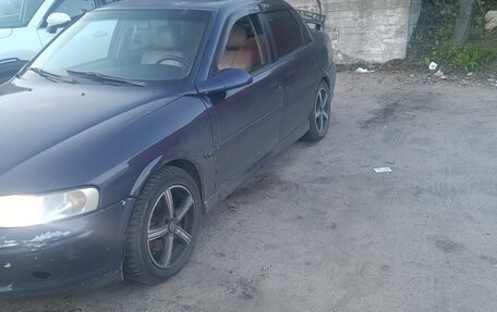 Opel Vectra B рестайлинг, 1999 год, 150 000 рублей, 2 фотография