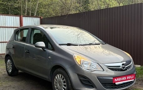 Opel Corsa D, 2013 год, 850 000 рублей, 3 фотография