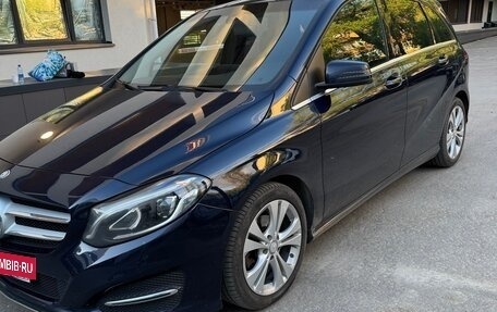 Mercedes-Benz B-Класс, 2016 год, 1 500 000 рублей, 2 фотография