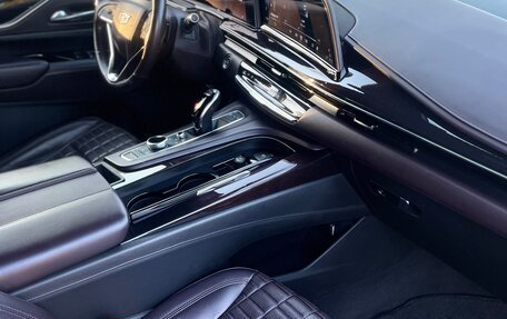 Cadillac Escalade V, 2021 год, 8 500 000 рублей, 9 фотография