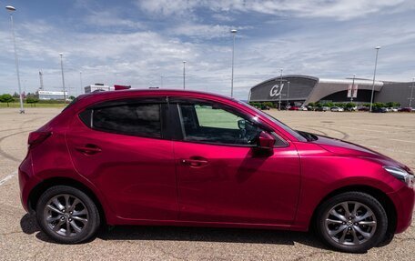 Mazda Demio IV, 2019 год, 1 300 000 рублей, 3 фотография