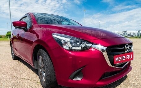 Mazda Demio IV, 2019 год, 1 300 000 рублей, 2 фотография