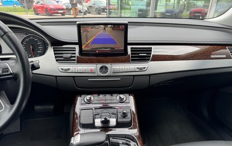 Audi A8, 2010 год, 4 595 000 рублей, 9 фотография
