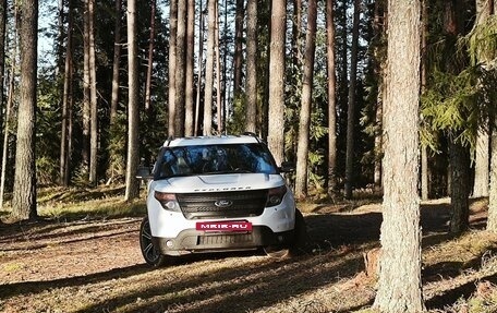 Ford Explorer VI, 2015 год, 2 700 000 рублей, 24 фотография