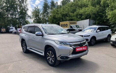 Mitsubishi Pajero Sport III рестайлинг, 2018 год, 2 240 000 рублей, 2 фотография