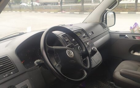 Volkswagen Multivan T5, 2008 год, 1 450 000 рублей, 1 фотография