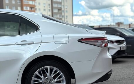 Toyota Camry, 2020 год, 2 690 000 рублей, 15 фотография