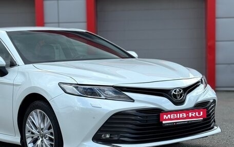 Toyota Camry, 2020 год, 2 690 000 рублей, 3 фотография