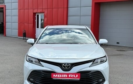 Toyota Camry, 2020 год, 2 690 000 рублей, 5 фотография