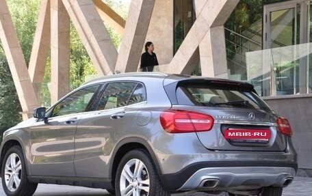 Mercedes-Benz GLA, 2015 год, 1 990 000 рублей, 6 фотография