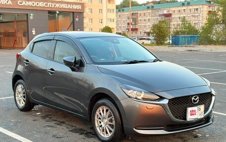 Mazda 2 III, 2019 год, 1 500 000 рублей, 2 фотография