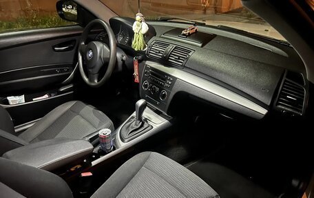 BMW 1 серия, 2010 год, 570 000 рублей, 11 фотография