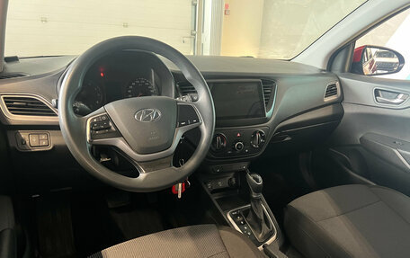 Hyundai Solaris II рестайлинг, 2019 год, 1 349 000 рублей, 8 фотография