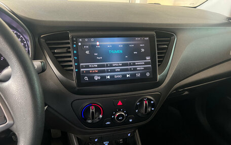Hyundai Solaris II рестайлинг, 2019 год, 1 349 000 рублей, 10 фотография