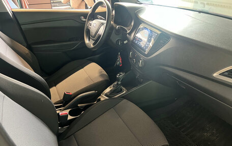 Hyundai Solaris II рестайлинг, 2019 год, 1 349 000 рублей, 12 фотография